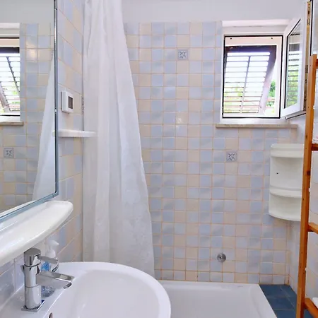 Bujas By Interhome Silo (Krk)
