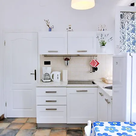 Bujas By Interhome * Šilo