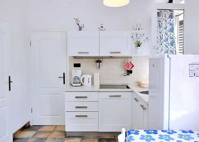 Bujas By Interhome * Šilo